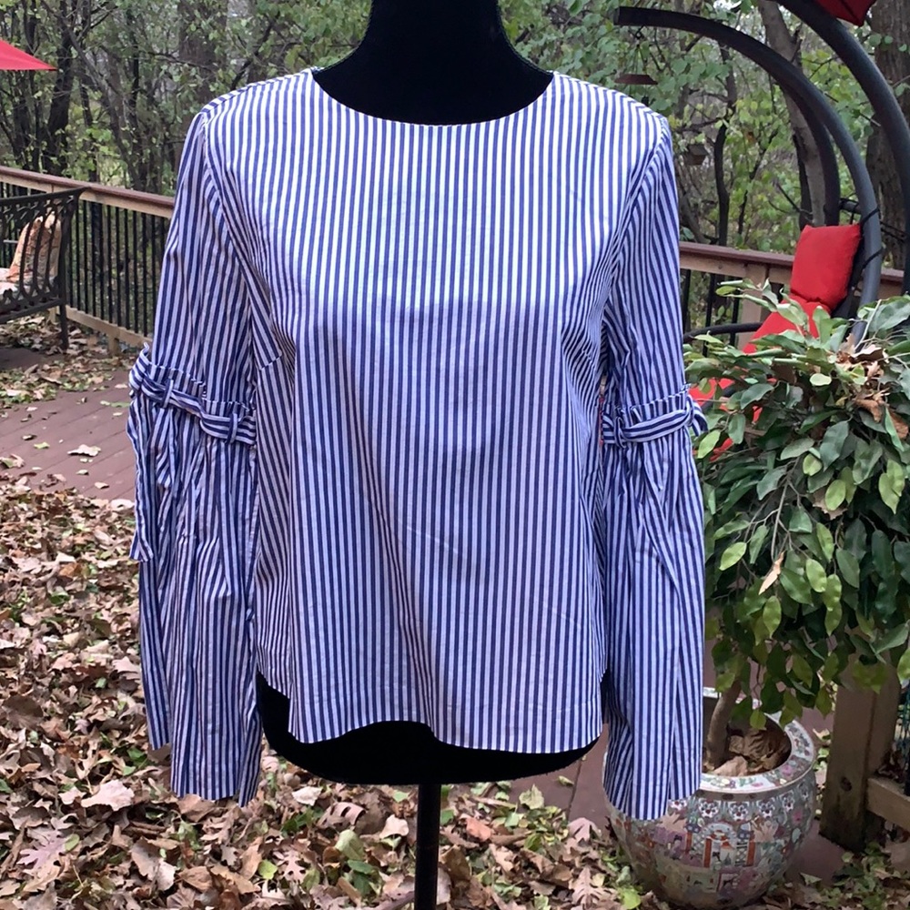 Catherine Melandrino Bell Sleeved Top